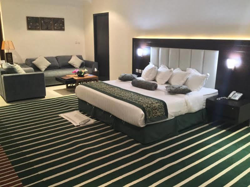 Sunday Millennia Hotel Riyadh Eksteriør bilde